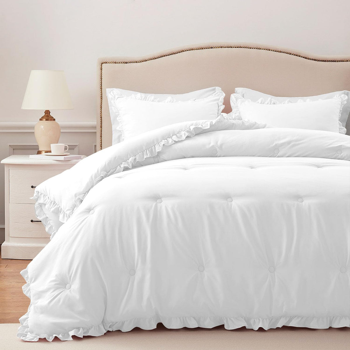HARBOREST Queen Comforter Ruffle Black, Fluffy Queen Bedding, 3 Pieces Shabby Chic Comforter Set(1 Comforter & 2 Pillow Shams)
