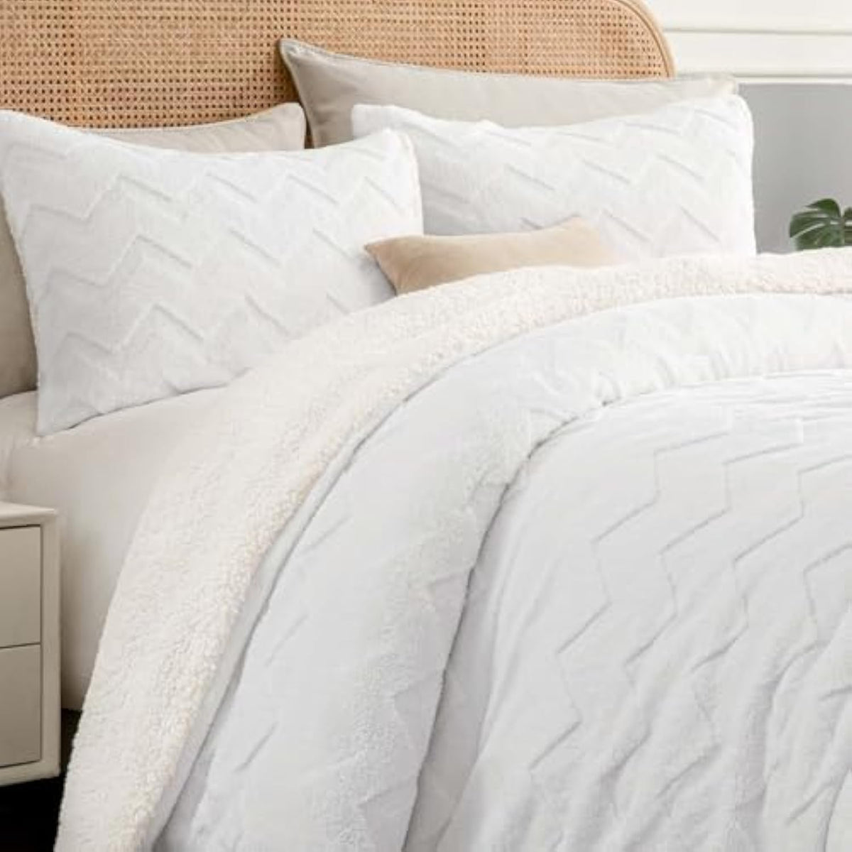 BEDELITE Fluffy Sherpa Queen Comforter Set,Grey