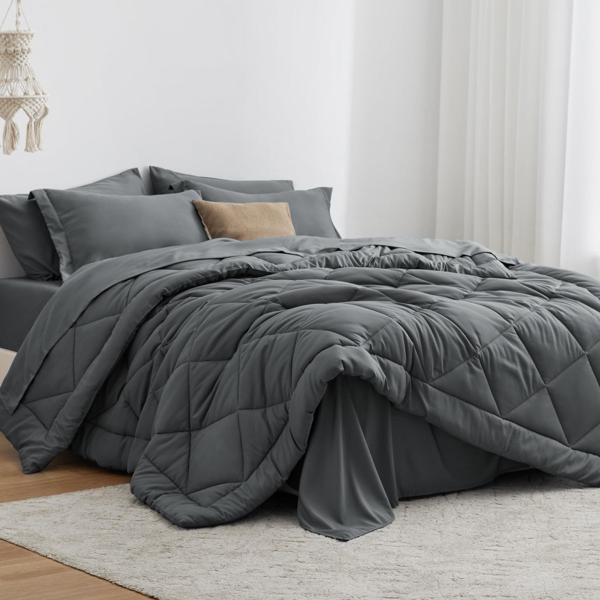 Love's cabin Queen Comforter Set, 7 Pieces Bed in a Bag, Black