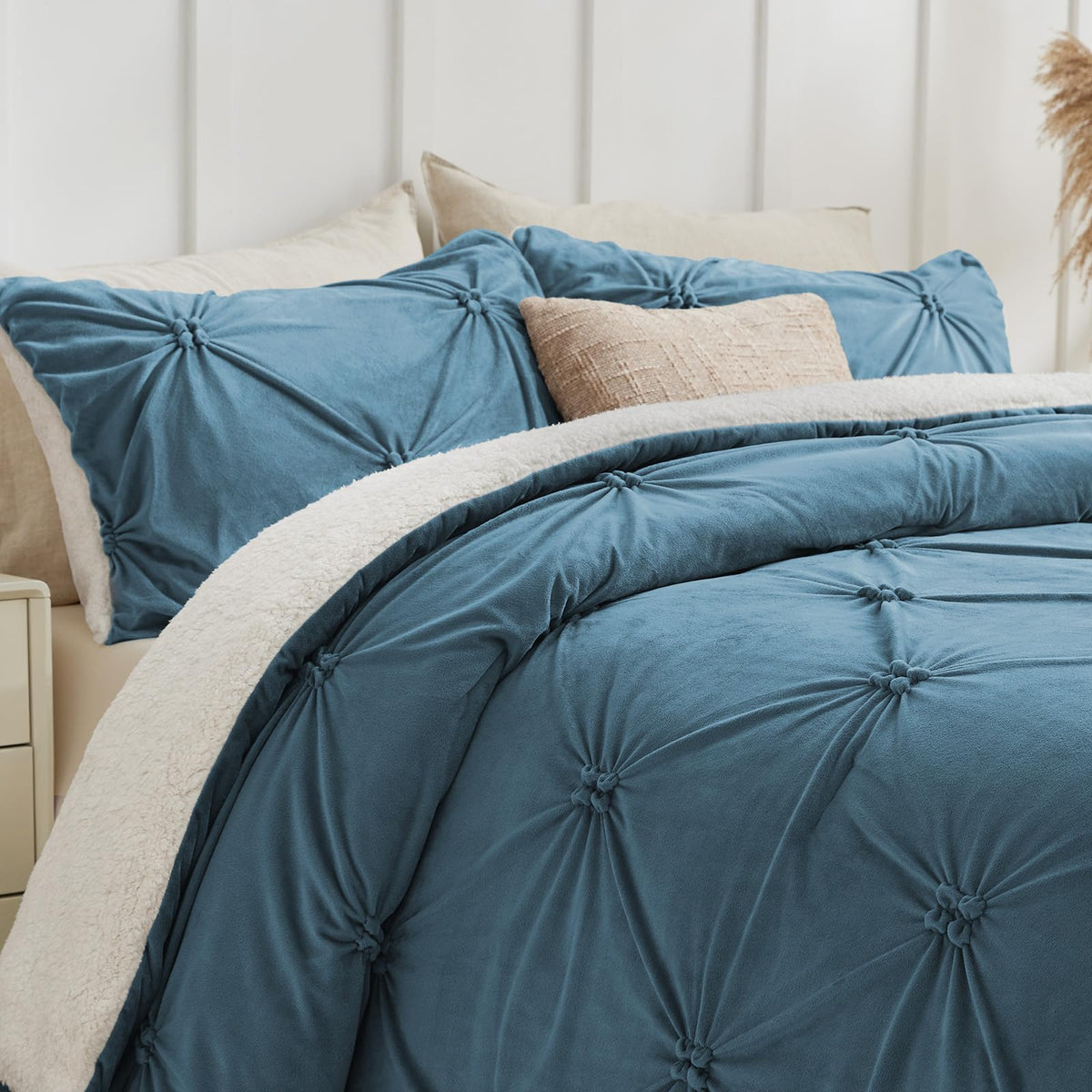 BEDELITE Fluffy Sherpa Queen Comforter Set,Grey