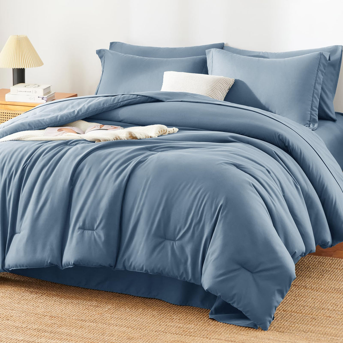 HIMEET Queen Comforter Set, 7-Piece Point-Quilted Bed in a Bag Dark Grey