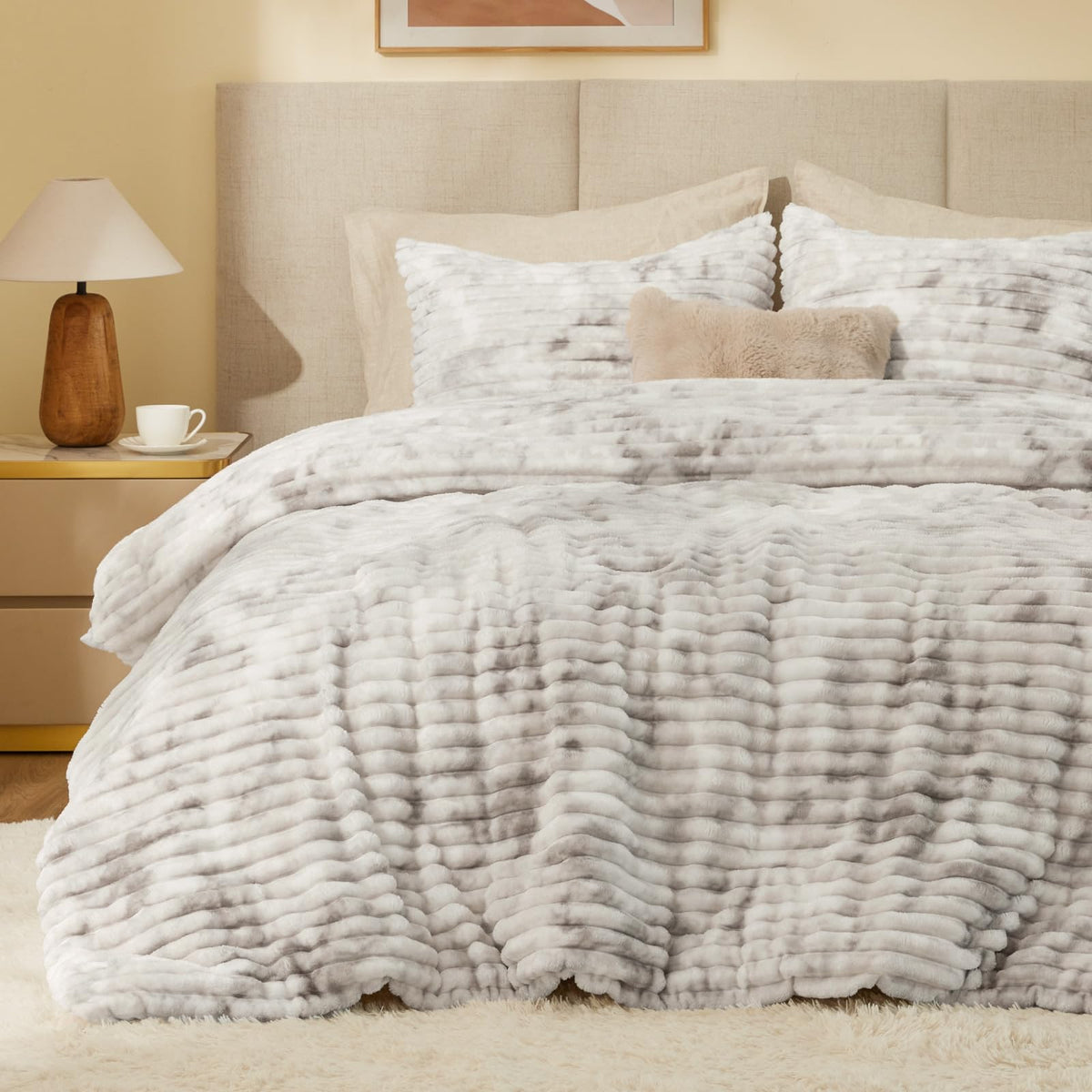 BEDELITE Fleece Queen Comforter Set, Fluffy Bed Set, Pink