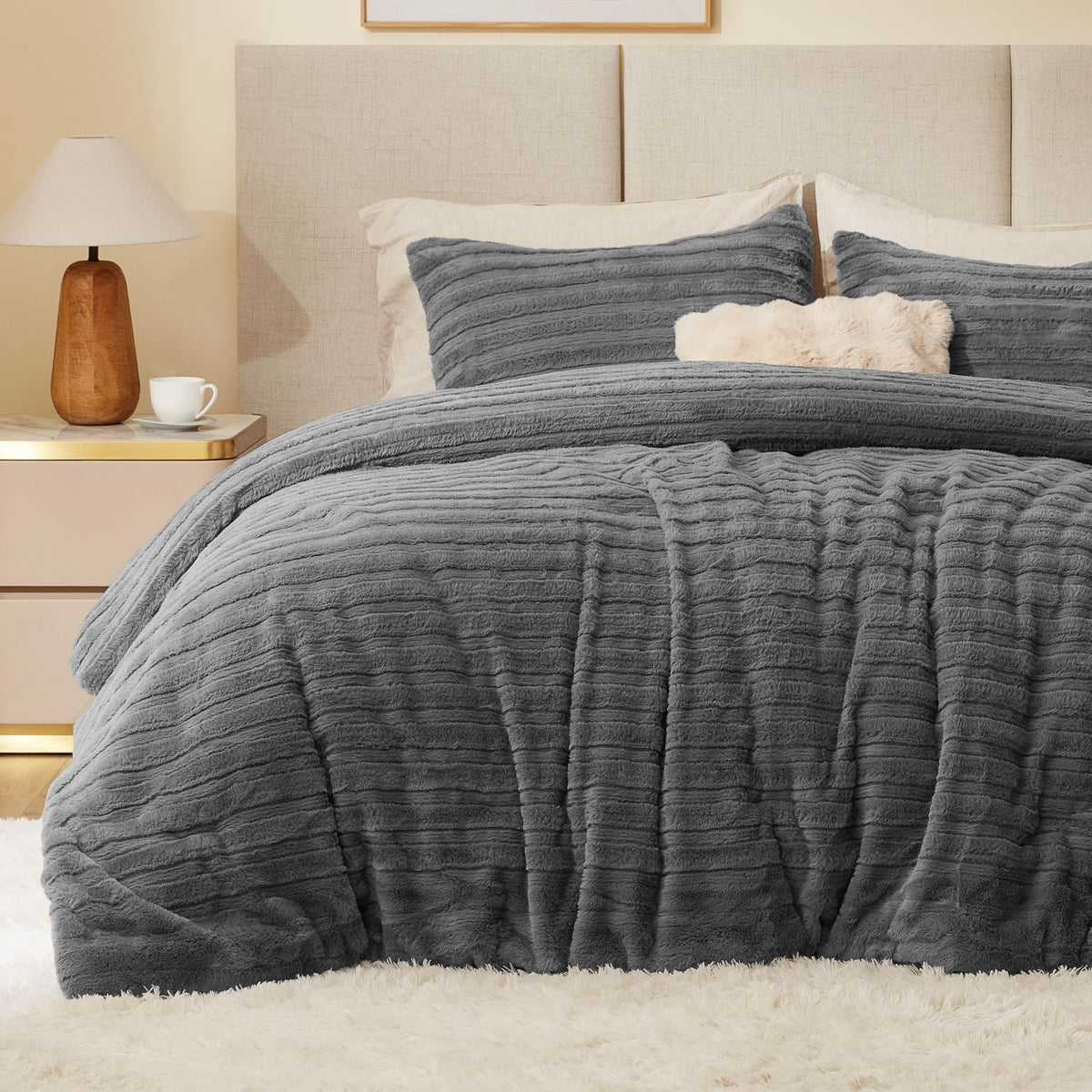 BEDELITE Fleece Full Comforter Set, Fluffy Bed Set, Cream White
