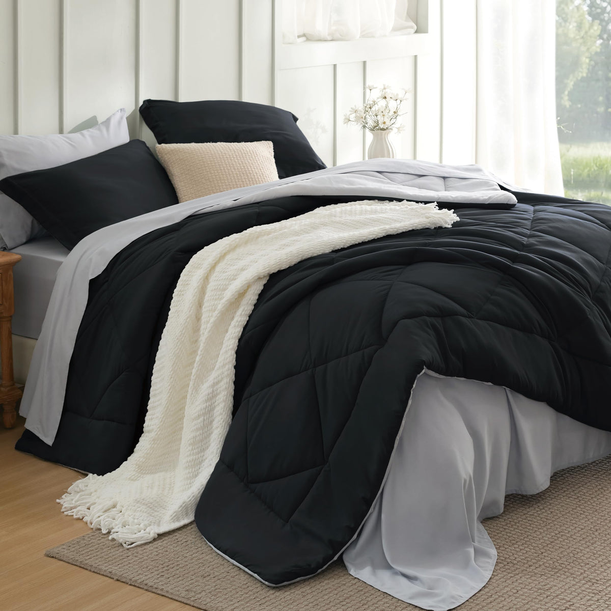 Bedsure Bed in a Bag Full Reversible Bed Set 7 Pieces Grey/Light Grey