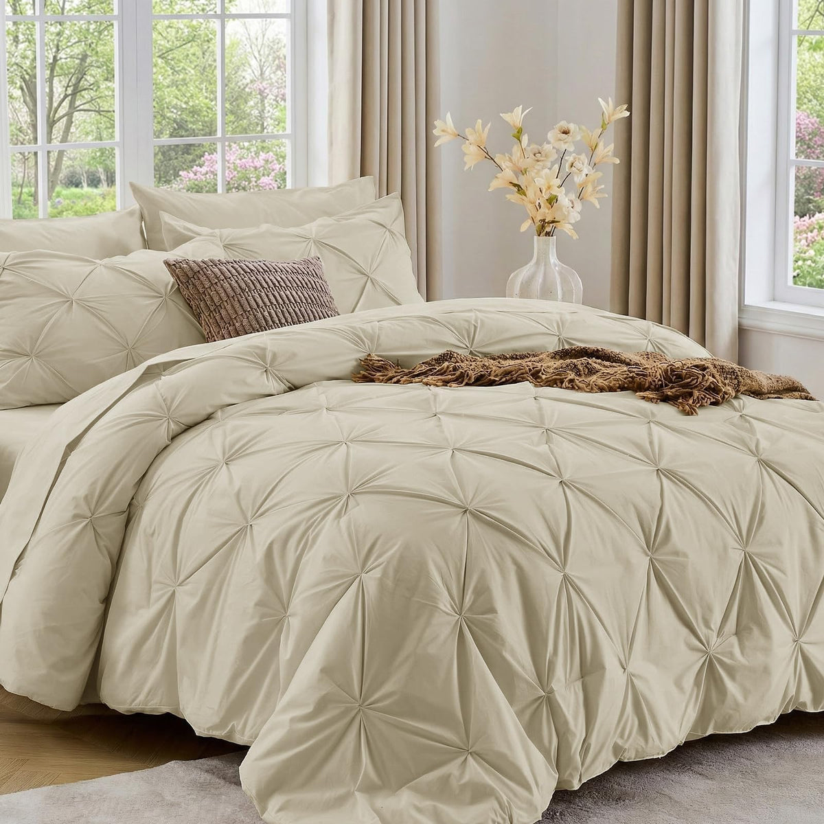 Sasttie Full Size Comforter Set, 7-Piece Bed in a Bag Double, Pintuck Bedding Set for All Season, Includes Comforter, Flat Sheet, Fitted Sheet, Pillowcases and Pillowshams, Beige