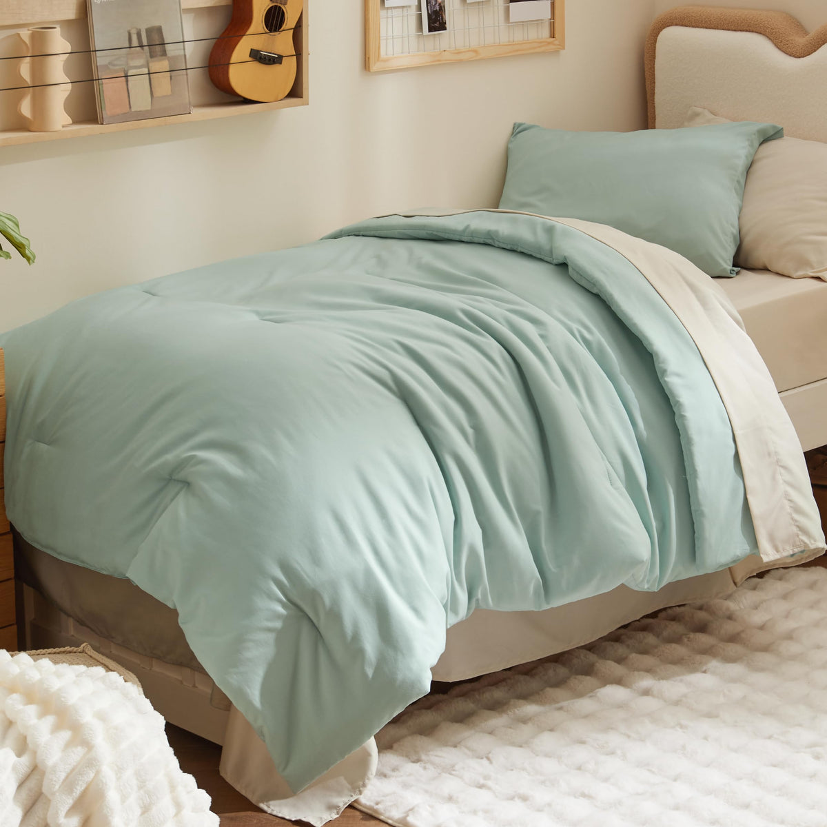 Bedsure Blue Bedding Set Queen Bed in a Bag Contrasting Bed 7 Pieces