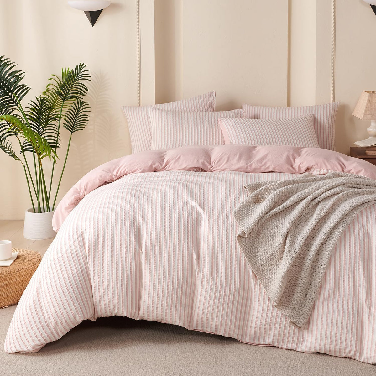 Comforter Queen Set Grid Black 100% Soft Washed Microfiber Jacquard 3 Pieces Grid Bedding Sets Grey White Comforter Queen for All Seasons and 2 Pillowcases Comfort Breathable