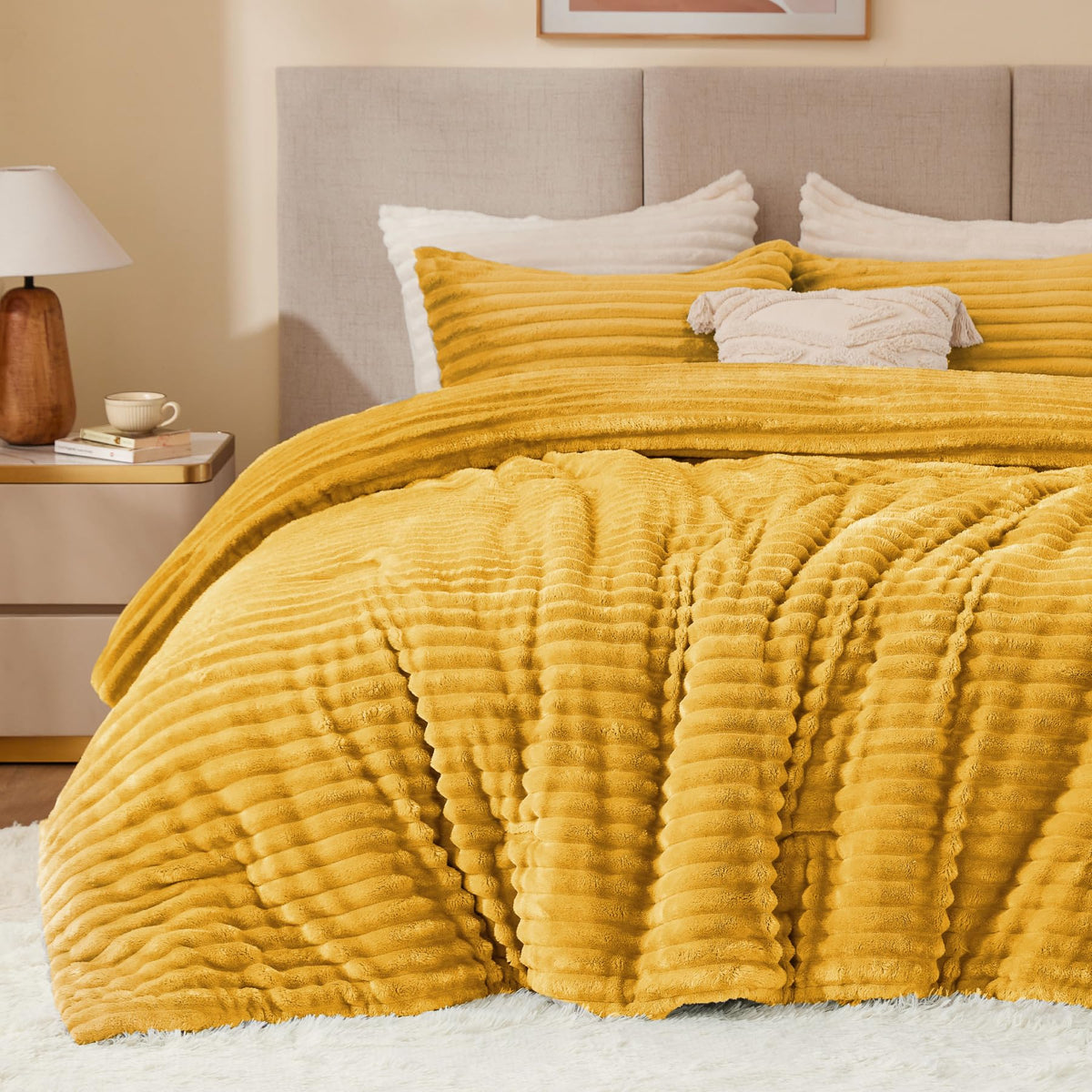 BEDELITE Fleece Queen Comforter Set, Fluffy Bed Set, Pink