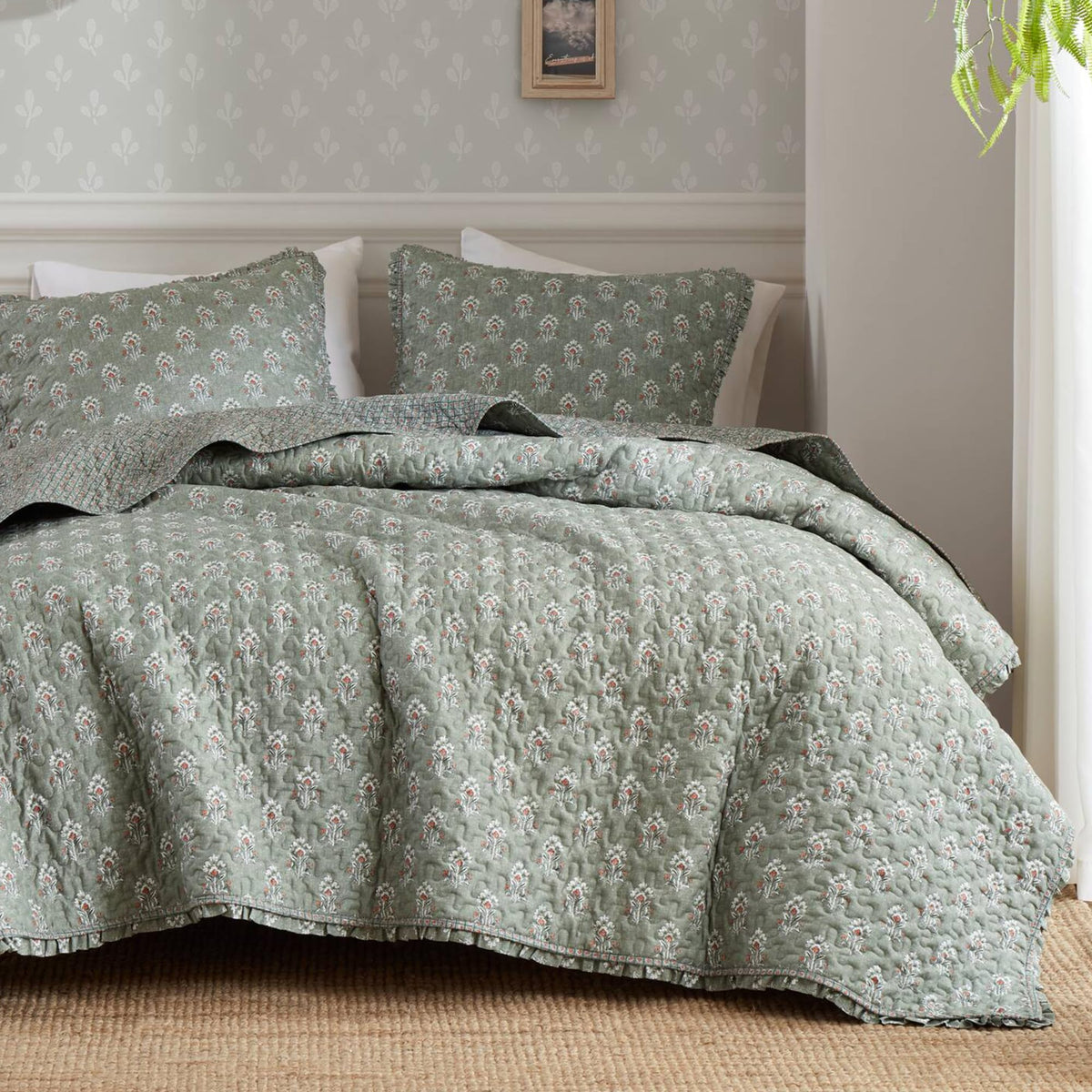 Madison Park Vintage Floral Quilt Set, 3PC King/Cal King Reversible Bed Set