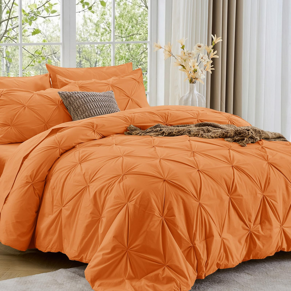 Sasttie Full Size Comforter Set, 7-Piece Bed in a Bag Double, Pintuck Bedding Set for All Season, Includes Comforter, Flat Sheet, Fitted Sheet, Pillowcases and Pillowshams, Beige