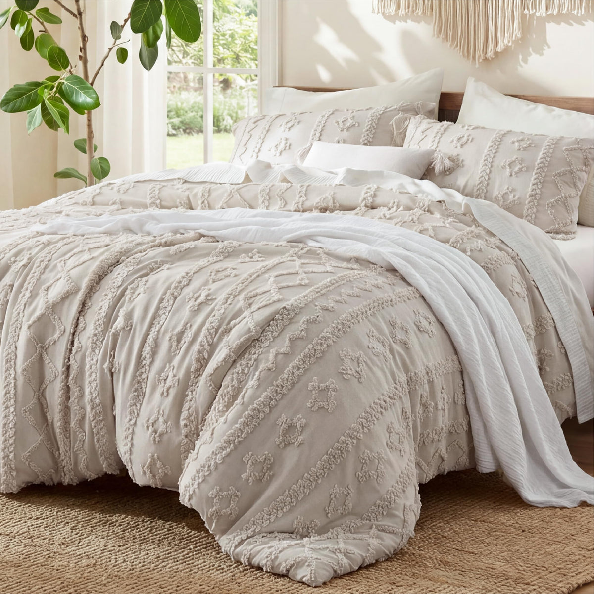 Bedsure Tufted Boho Comforter Set King, Bedroom Decor Bedding Set Beige