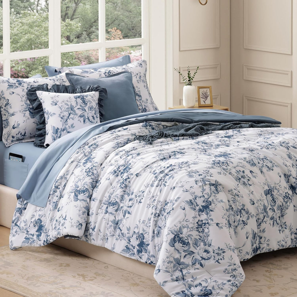 BLOOMHAVEN Queen Comforter Set-7 Pieces Blue Floral Bed in a Bag Queen