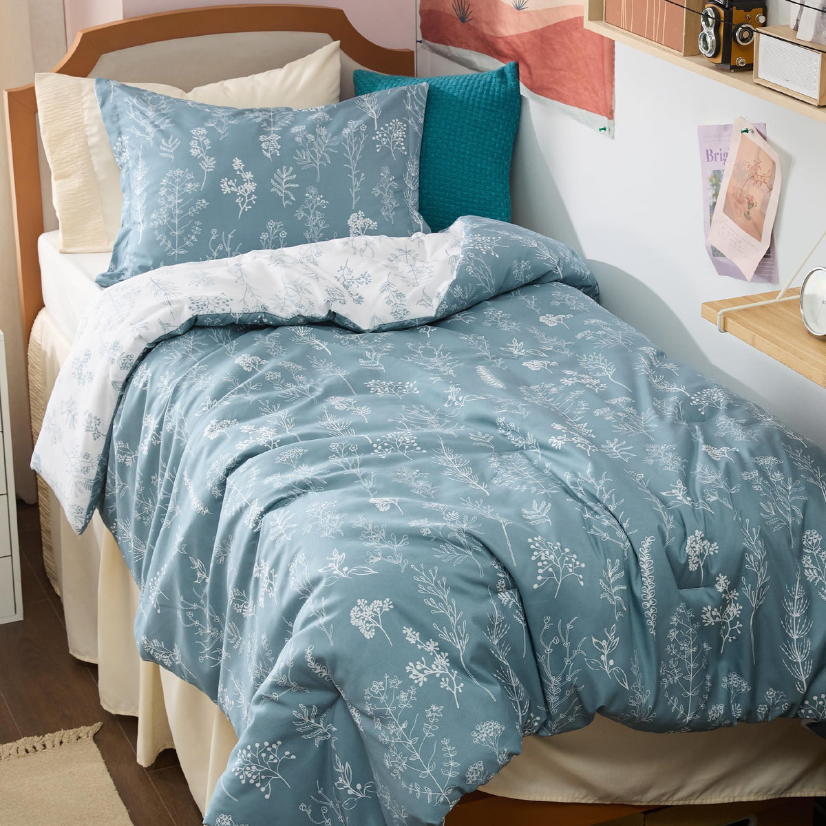 Bedsure Floral Comforter Set Cute Bedding Set Queen Reversible Sage Green