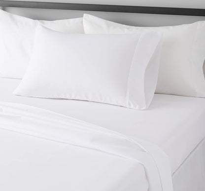 Amazon Basics Lightweight Super Soft Easy Care Breathable Microfiber 4 Piece Bed Sheets Set with 14-Inch Deep Pockets, Full, Navy Blue, Solid