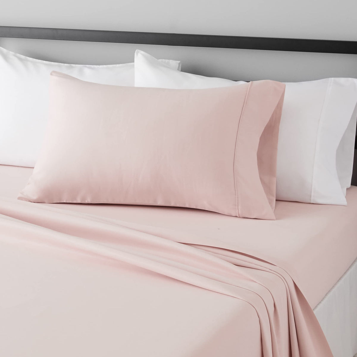 Amazon Basics Lightweight Super Soft Easy Care Breathable Microfiber 4 Piece Bed Sheets Set with 14-Inch Deep Pockets, Full, Navy Blue, Solid
