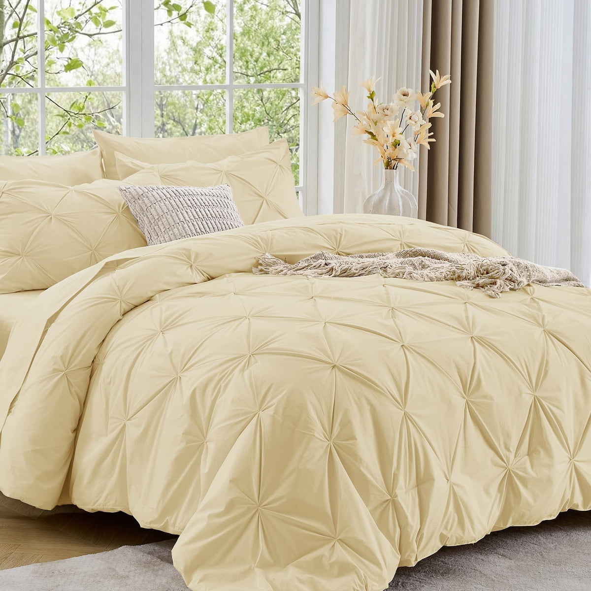 Sasttie Full Size Comforter Set, 7-Piece Bed in a Bag Double, Pintuck Bedding Set for All Season, Includes Comforter, Flat Sheet, Fitted Sheet, Pillowcases and Pillowshams, Beige