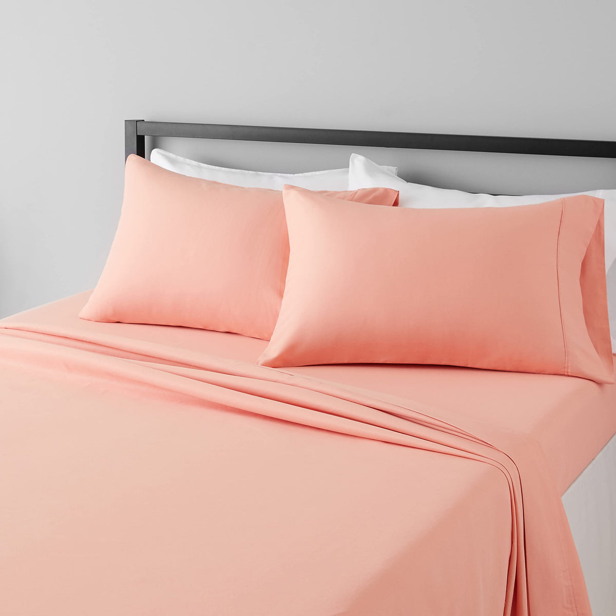 Amazon Basics Lightweight Super Soft Easy Care Breathable Microfiber 4 Piece Bed Sheets Set with 14-Inch Deep Pockets, Full, Navy Blue, Solid
