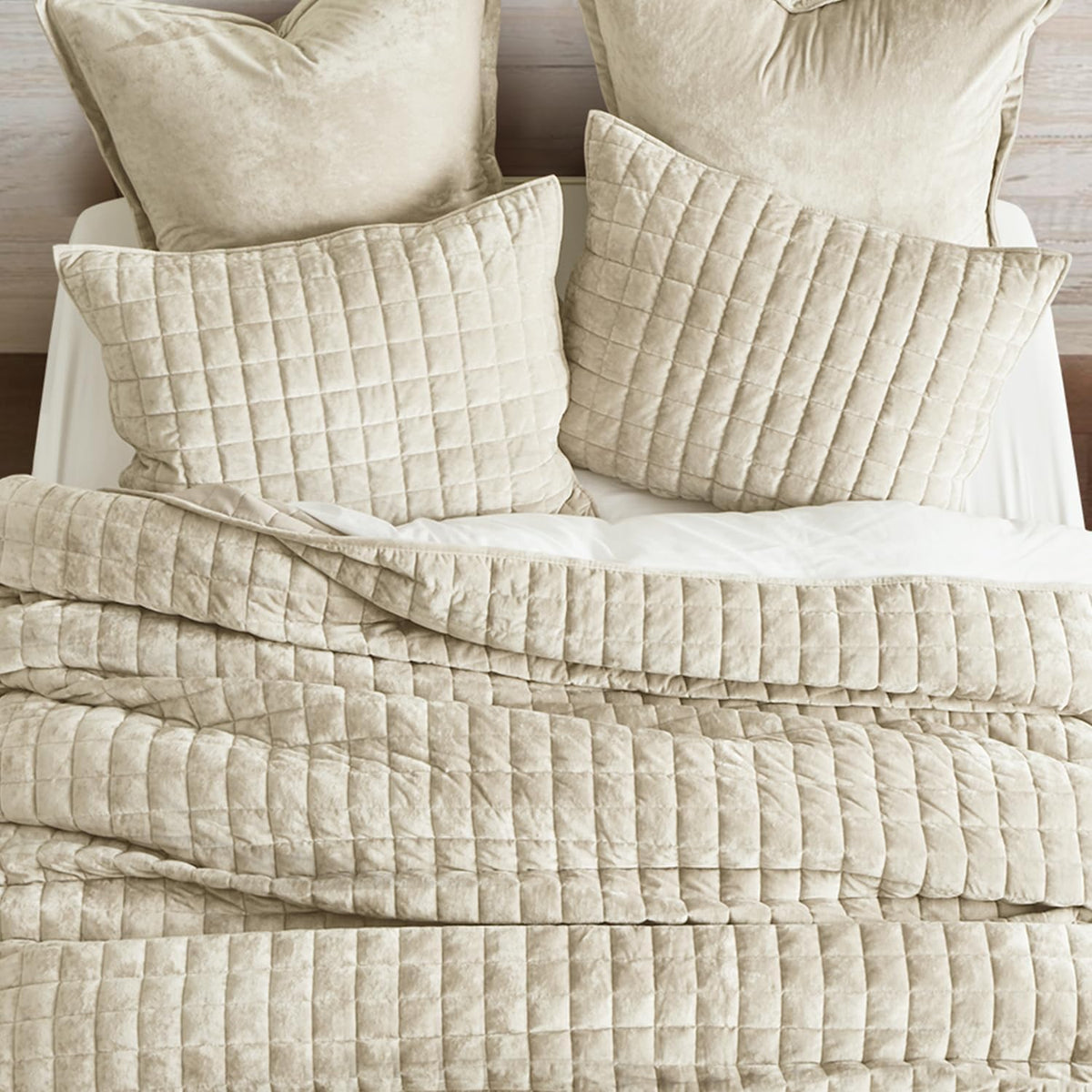 RECYCO Channel Box Stitch Velvet Quilt Set, King Size, Beige