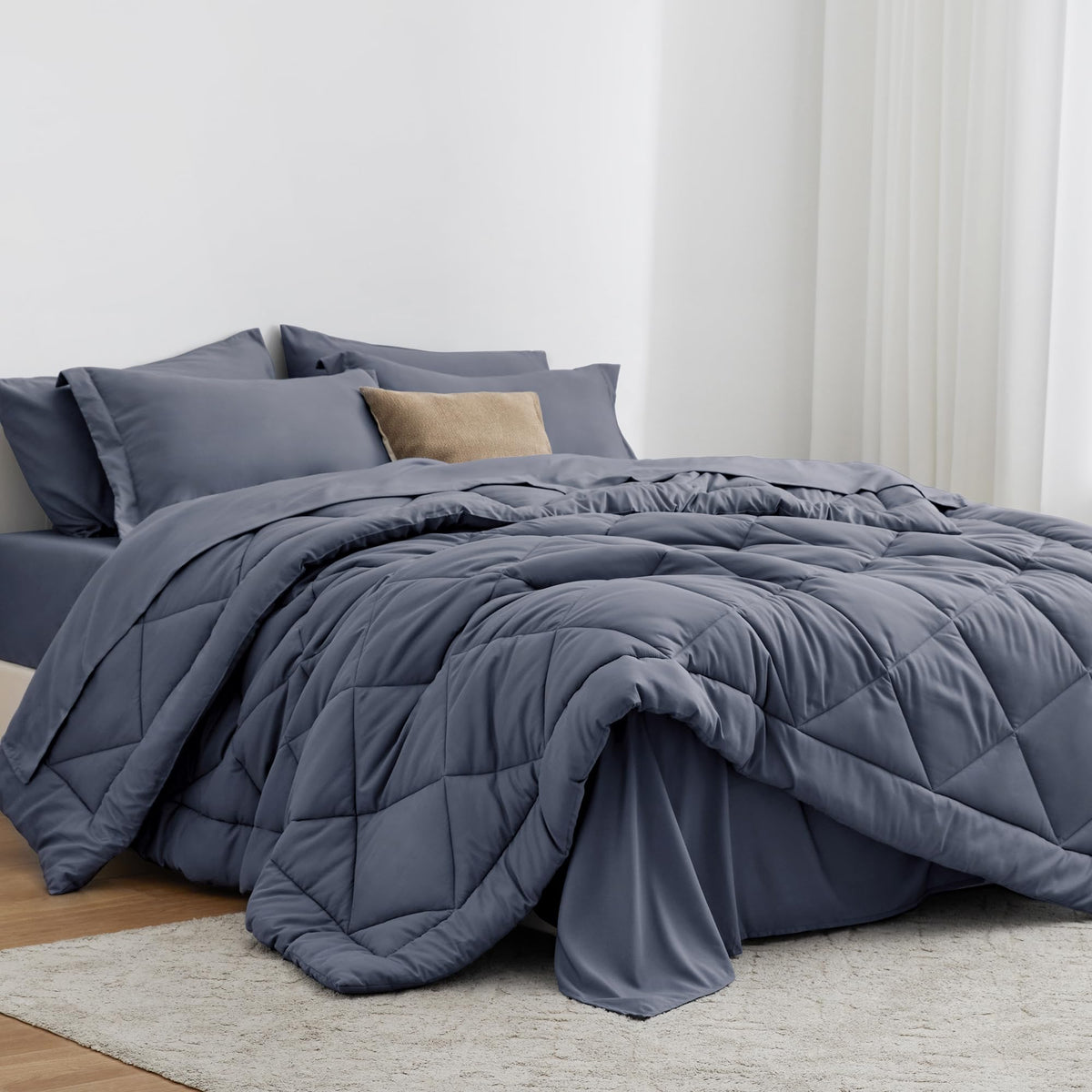 Love's cabin Queen Comforter Set, 7 Pieces Bed in a Bag, Black