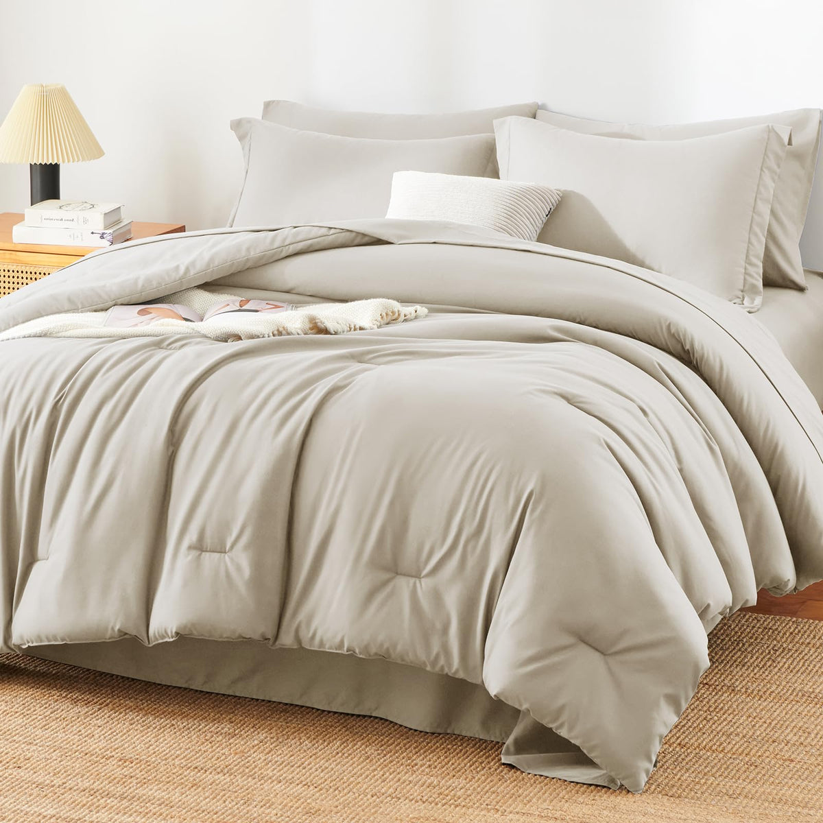 HIMEET Queen Comforter Set, 7-Piece Point-Quilted Bed in a Bag Dark Grey