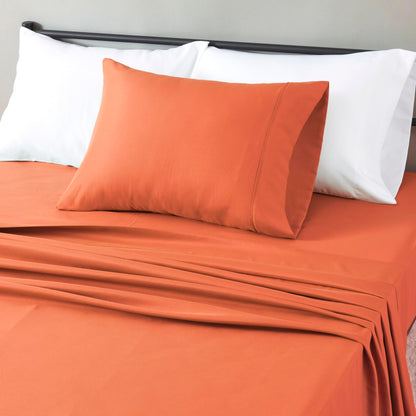 Amazon Basics Lightweight Super Soft Easy Care Breathable Microfiber 4 Piece Bed Sheets Set with 14-Inch Deep Pockets, Full, Navy Blue, Solid