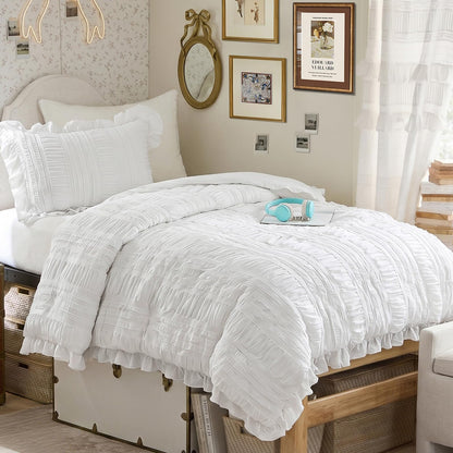 WONGS BEDDING White Queen Comforter Set,Boho Ruffle Comforter for Queen Bed,Soft Seersucker Shabby Chic Bedding Set with 1 Comforter,2 Tufted Pillowcases 90"×90"