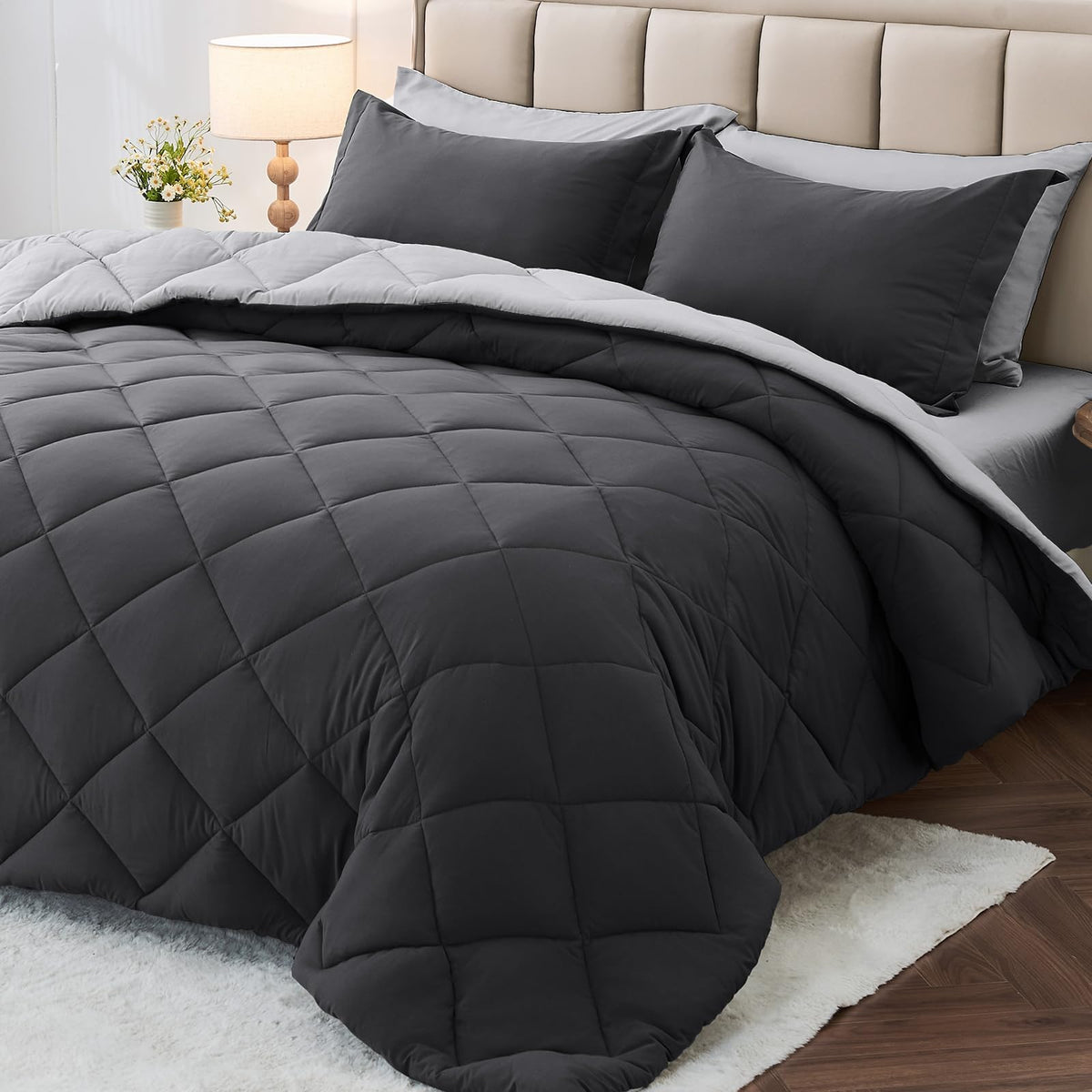 MUXHOMO Full Comforter Set 7 Pieces, Reversible Bed in a Bag, Red/Black
