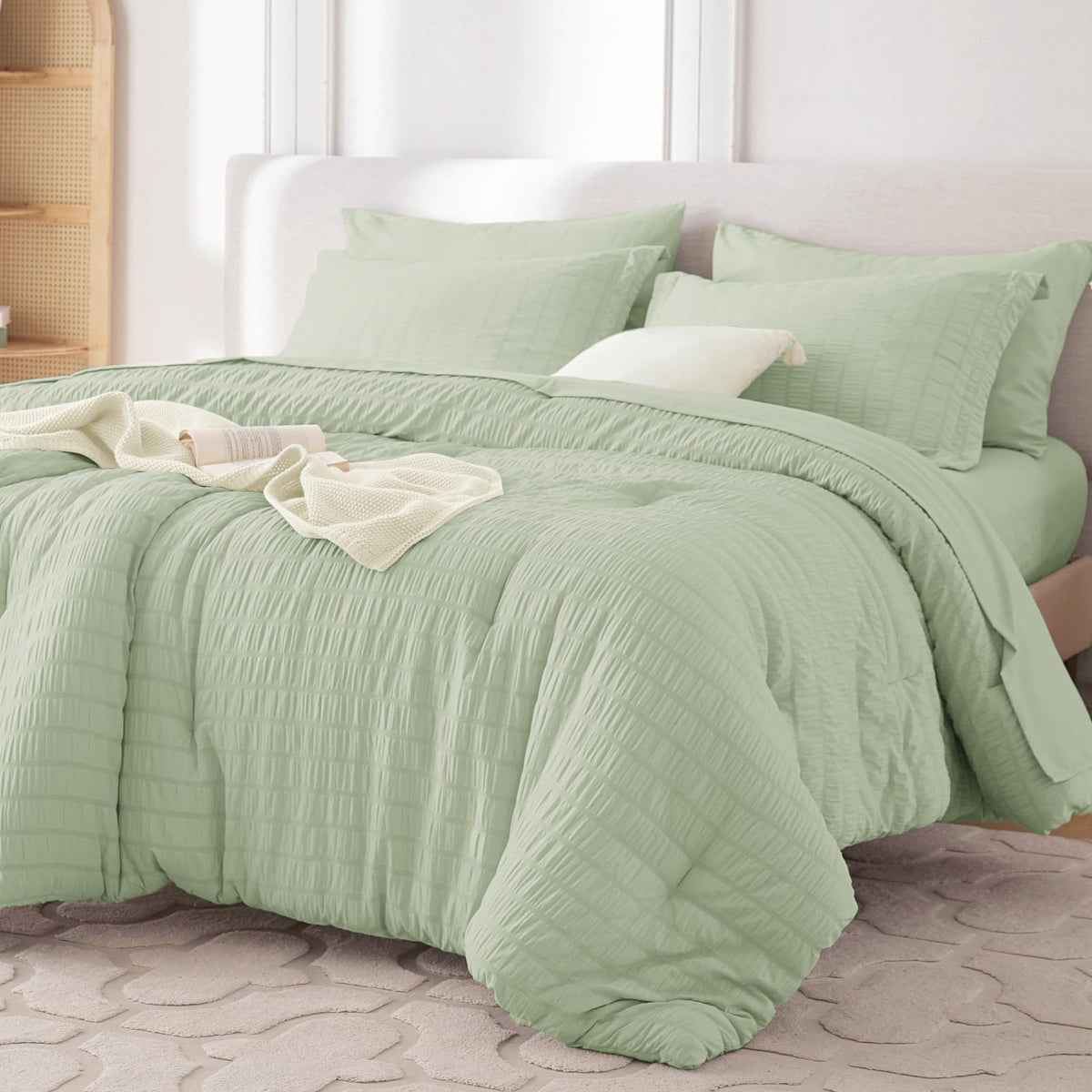 MUXHOMO Queen Comforter Set 7 Pieces, Seersucker Bed in a Bag, Beige