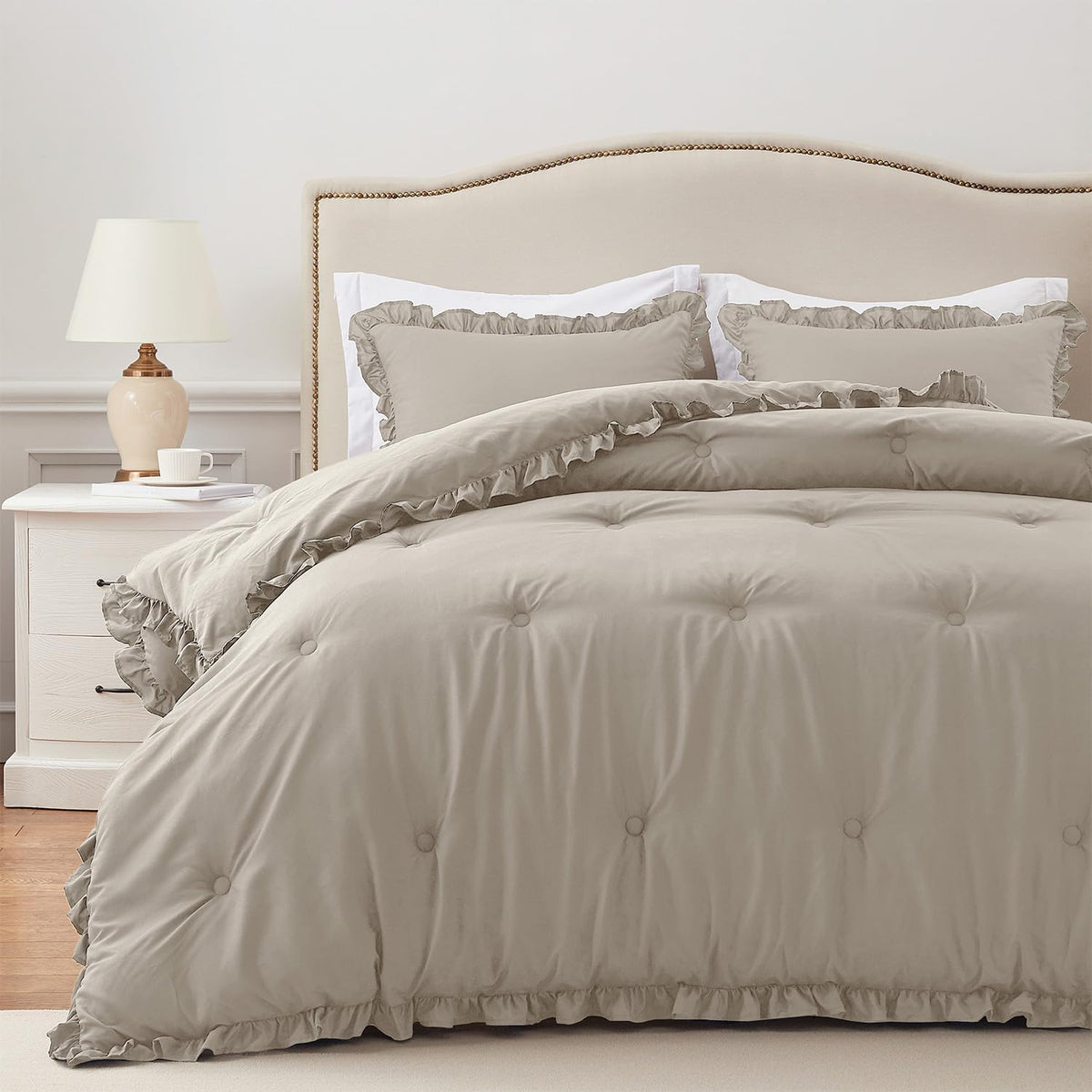 HARBOREST Queen Comforter Ruffle Black, Fluffy Queen Bedding, 3 Pieces Shabby Chic Comforter Set(1 Comforter & 2 Pillow Shams)