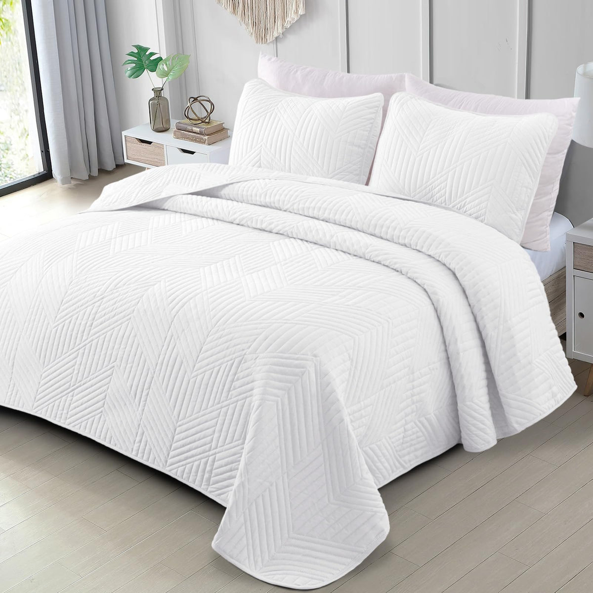 Exclusivo Mezcla Ultrasonic Full Queen Quilt Bedding Set, Beige Cream