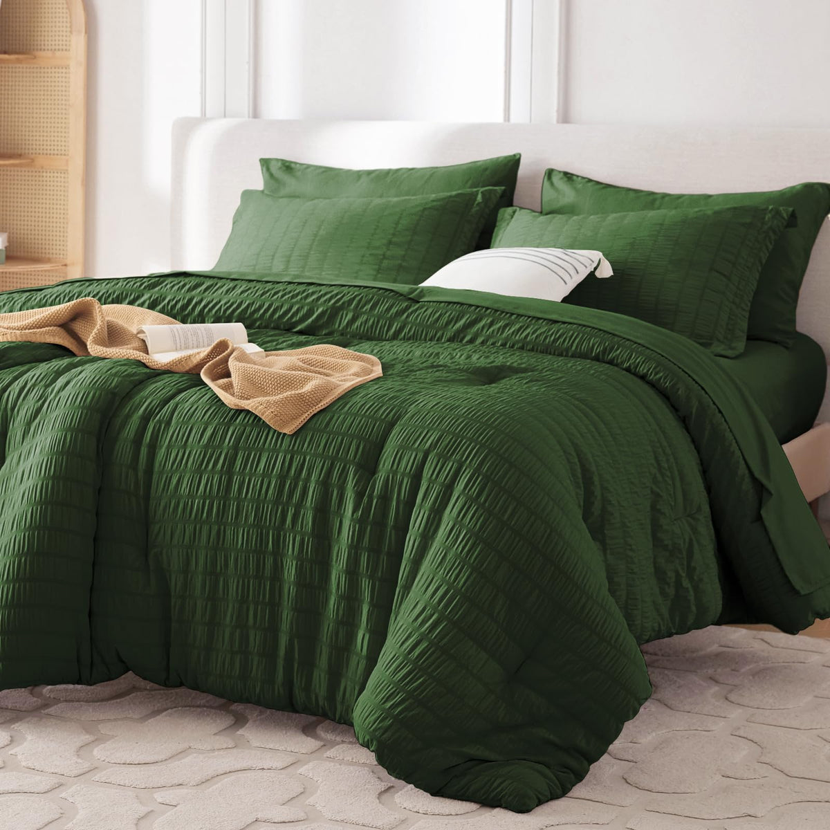 MUXHOMO Queen Comforter Set 7 Pieces, Seersucker Bed in a Bag, Beige