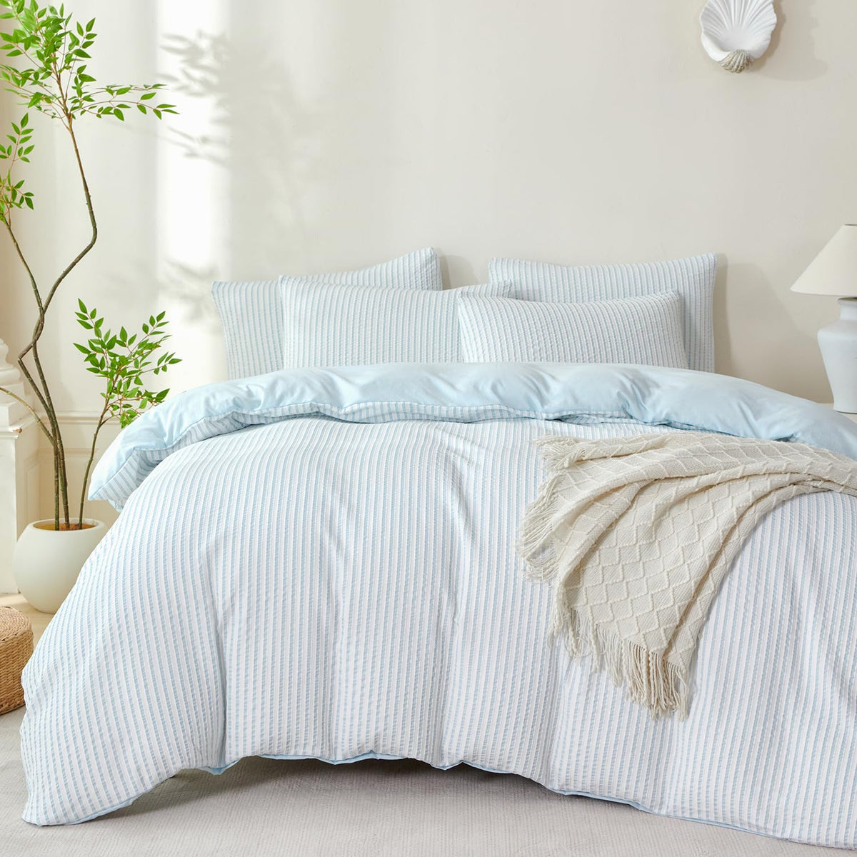 Comforter Queen Set Grid Black 100% Soft Washed Microfiber Jacquard 3 Pieces Grid Bedding Sets Grey White Comforter Queen for All Seasons and 2 Pillowcases Comfort Breathable