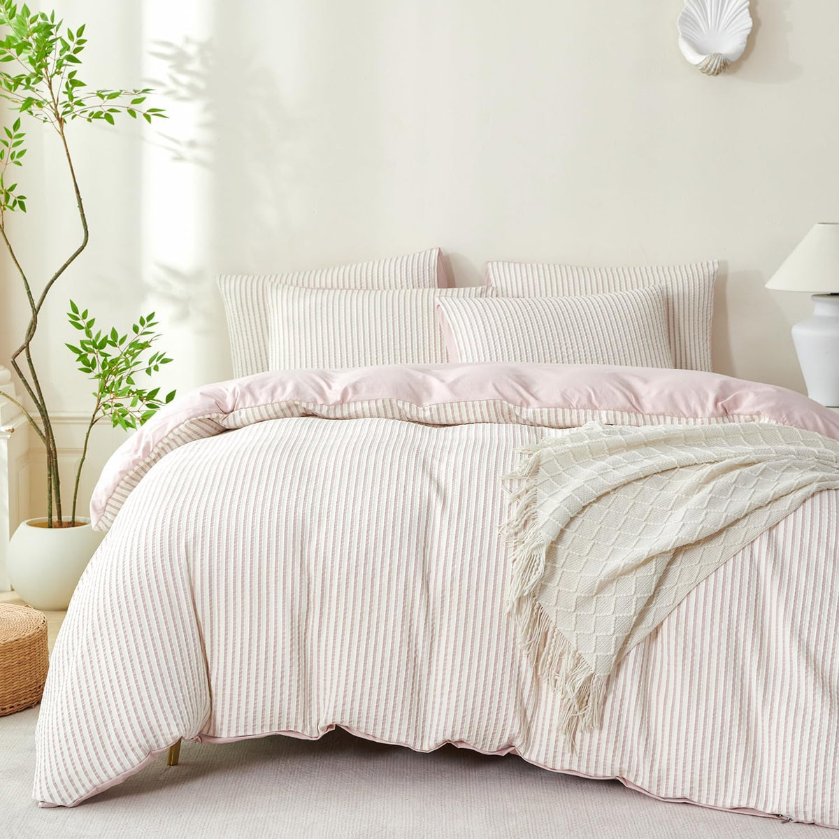 Comforter Queen Set Grid Black 100% Soft Washed Microfiber Jacquard 3 Pieces Grid Bedding Sets Grey White Comforter Queen for All Seasons and 2 Pillowcases Comfort Breathable