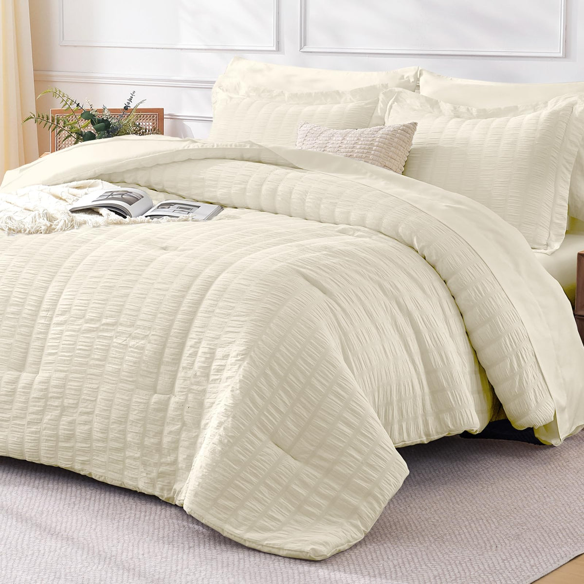 FreshCulture Comforter Set Seersucker 7 Pieces, All Season Bedding Set Queen, Bed in a Bag Comforter Set with 1 Comforter, 1 Flat Sheet, 1 Fitted Sheet, 2 Pillowcases and 2 Pillow Shams, Dark Grey