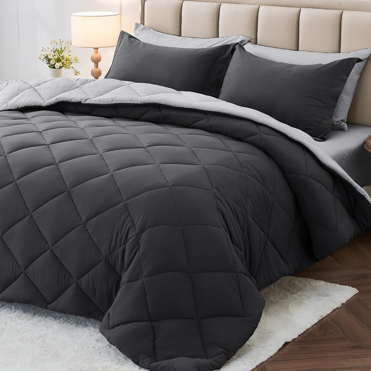 MUXHOMO Queen Comforter Set 7 Pieces, Reversible Bed in a Bag, Red/Black