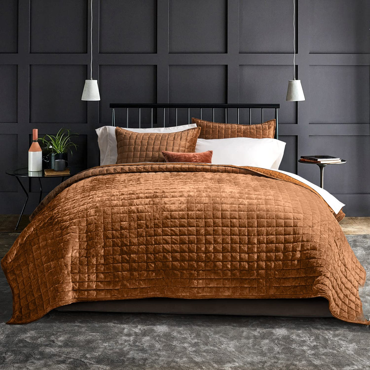 RECYCO Channel Box Stitch Velvet Quilt Set, King Size, Beige