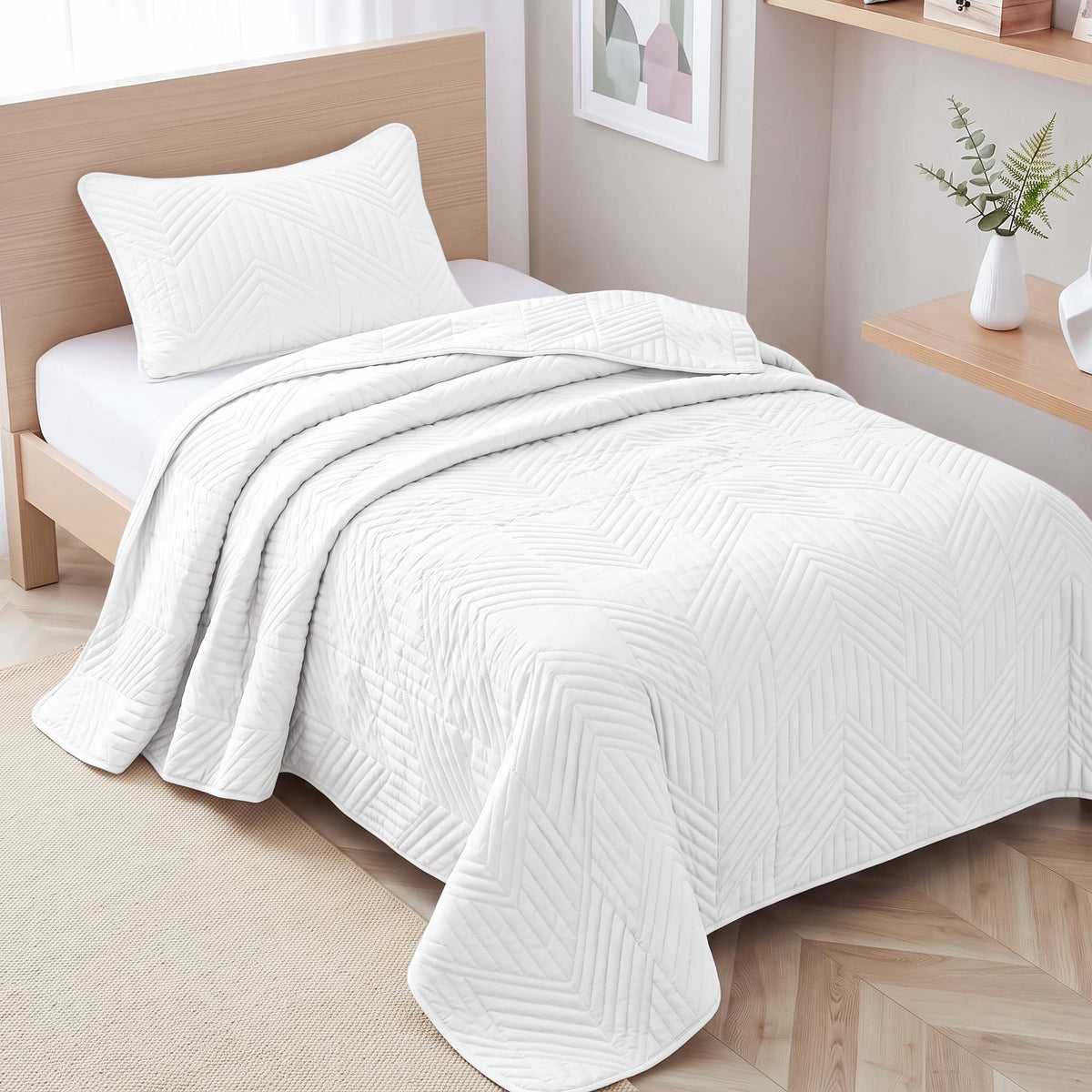 Exclusivo Mezcla Ultrasonic Full Queen Quilt Bedding Set, Beige Cream