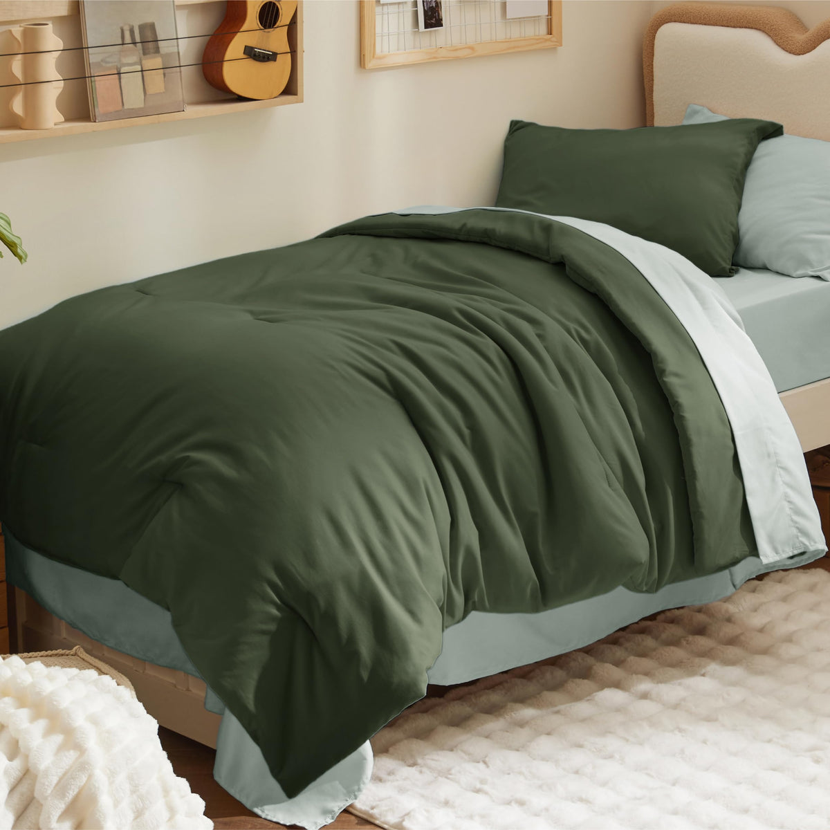 Bedsure Blue Bedding Set Queen Bed in a Bag Contrasting Bed 7 Pieces