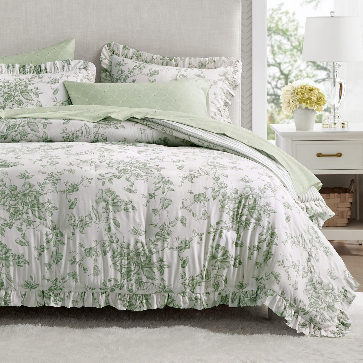 Madison Park Essentials Pink Floral Comforter Set with Sheets Twin XL,5pc