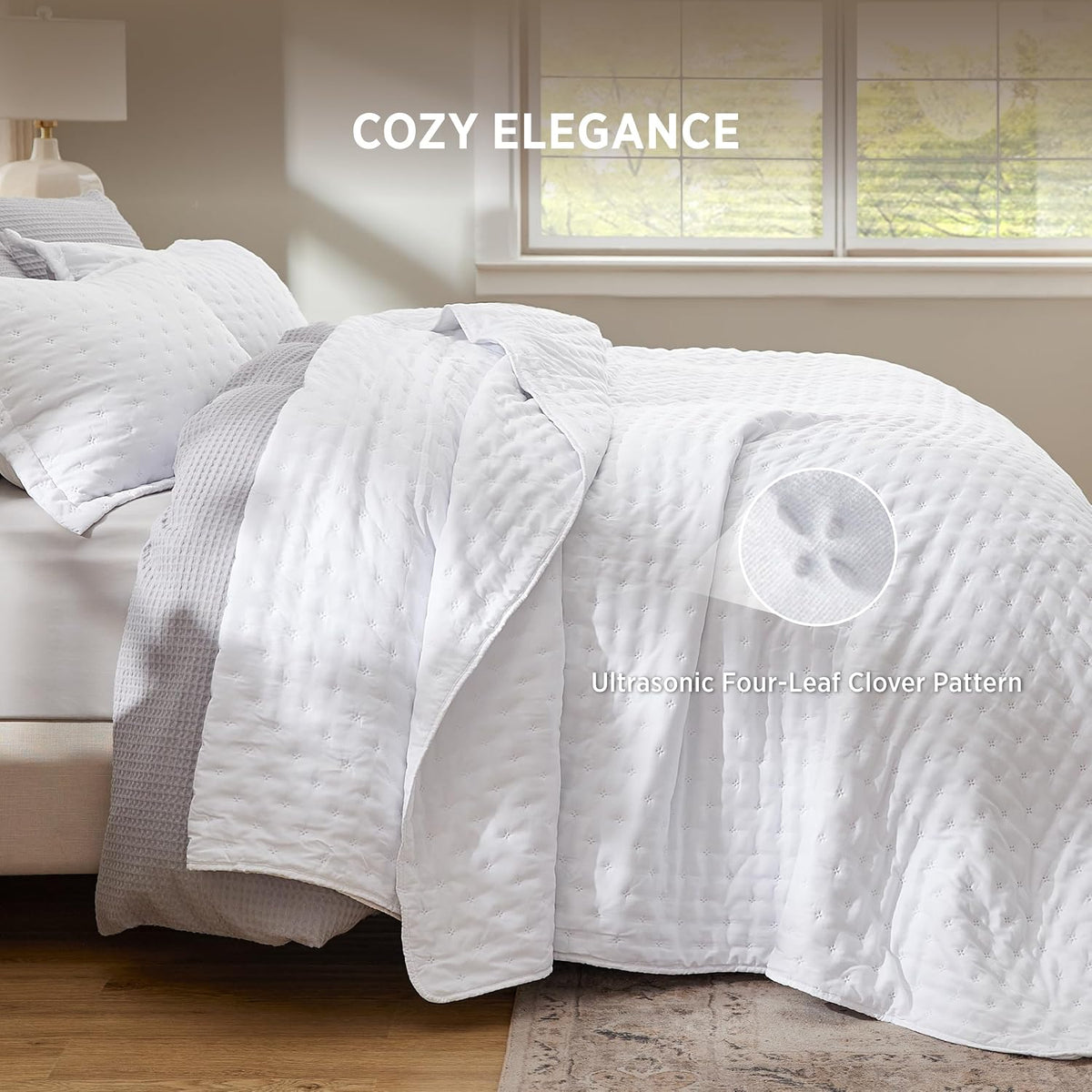 Bedsure Quilts Queen Size - Lightweight Comforter Queen Size for Summer, Bright White Bedspread Quilt with Clover Pattern, Soft Ultrasonic Coverlet, Modern All-Season Bedding, 90 x 96 Inches
