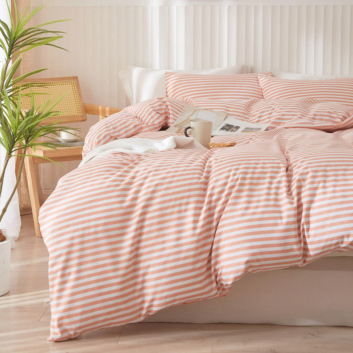 LifeTB Queen Comforter Set Fluffy Plaid Checkered Pattern Modern Style Geometric Comforter with 2 Pillow Shams Grid Plaid Bedding Comforter for Boys Men All Season Queen Size Bed Comforter Set