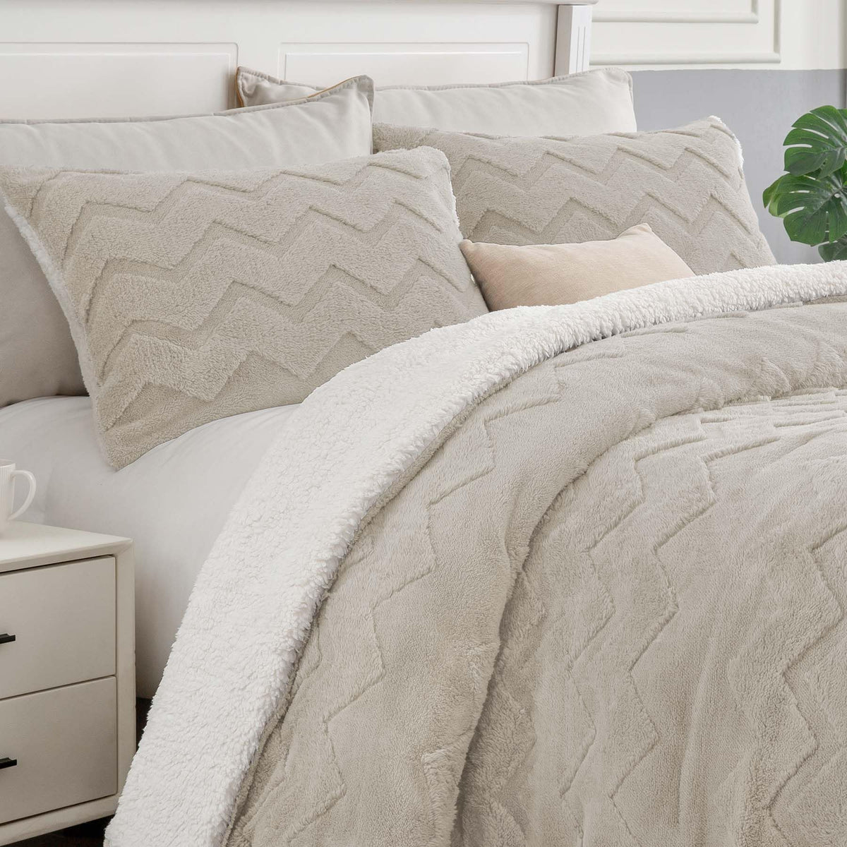 BEDELITE Fluffy Sherpa Queen Comforter Set,Grey