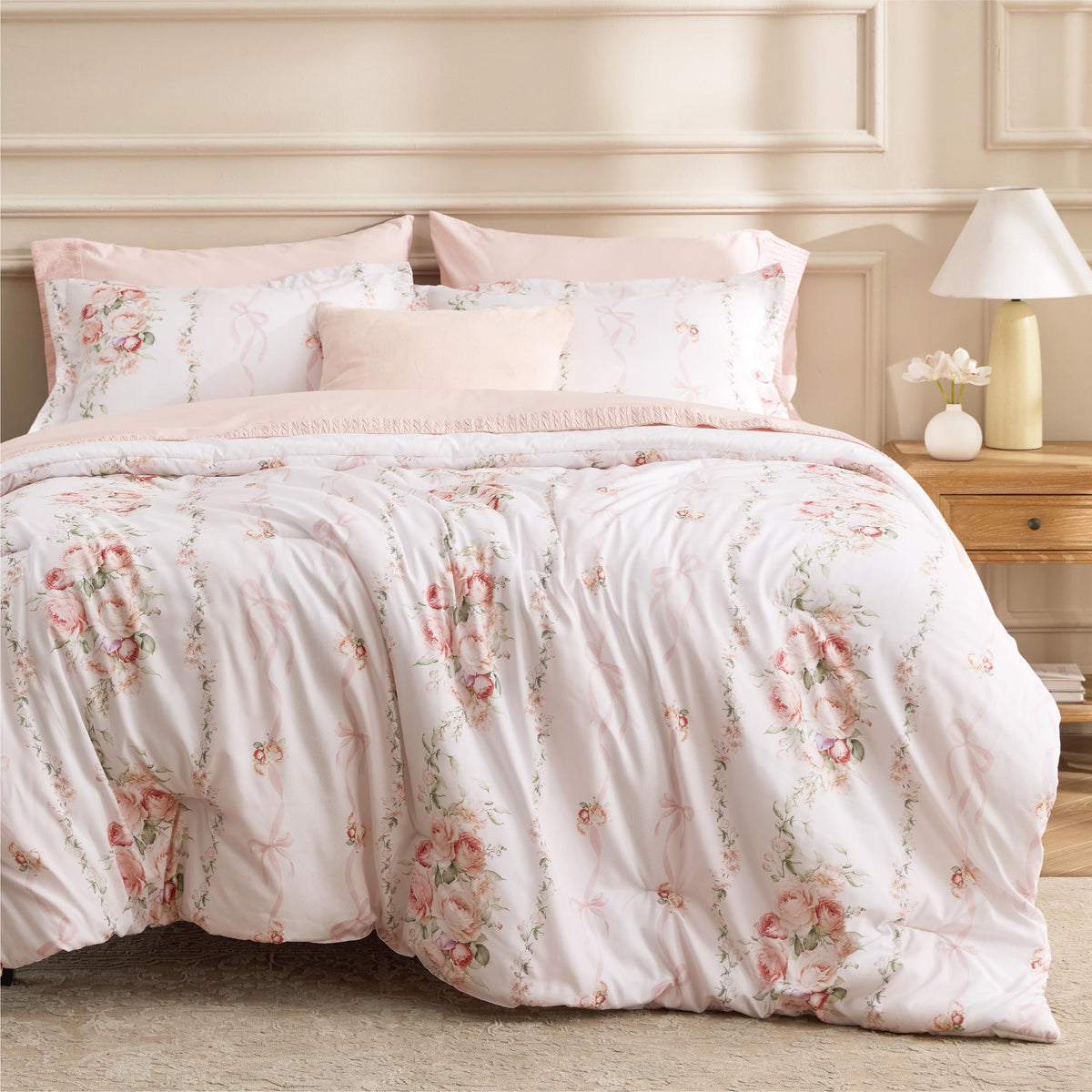 Bedsure Floral Queen Comforter Set, White Soft & Fluffy Fall Bedding 3 Pcs