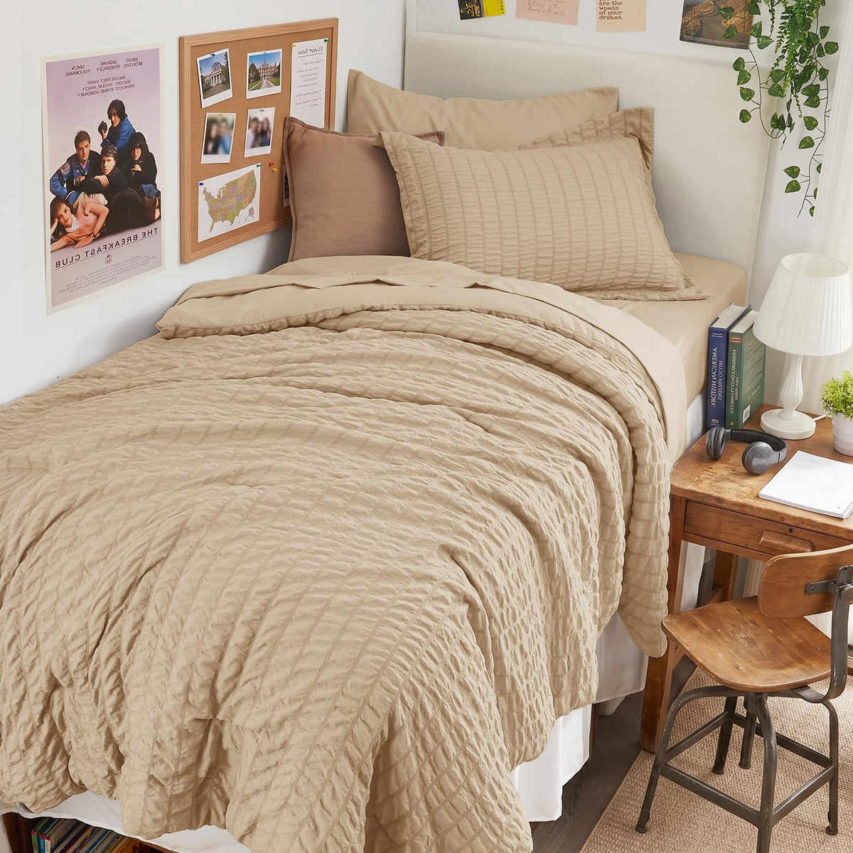 Queen Comforter Set - 7PCS Bed in a Bag, Seersucker Bedding Set, Beige