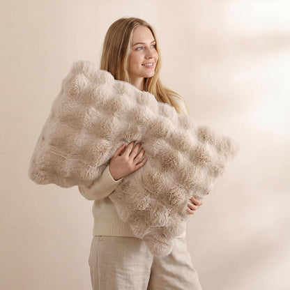 YIKUSH Queen Faux Fur Soft Comforter Set, Fluffy Linen Rabbit Fur Comforter
