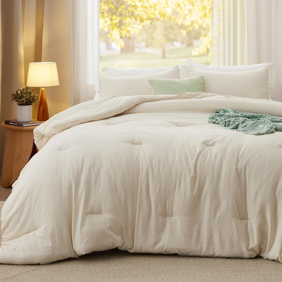 Bedsure Queen Comforter Set Prewashed Soft Bedding Set 3Pcs Cream 90"x90"