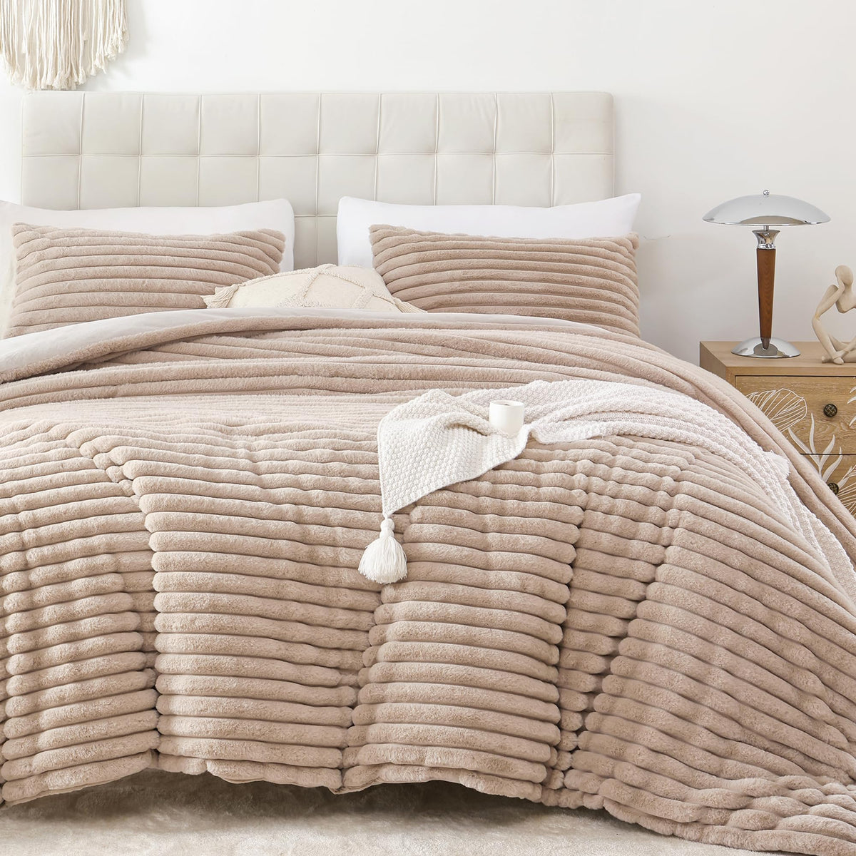 Smoofy Fluffy Queen Size Comforter 3 PCS - Pink Fleece Bedding Set