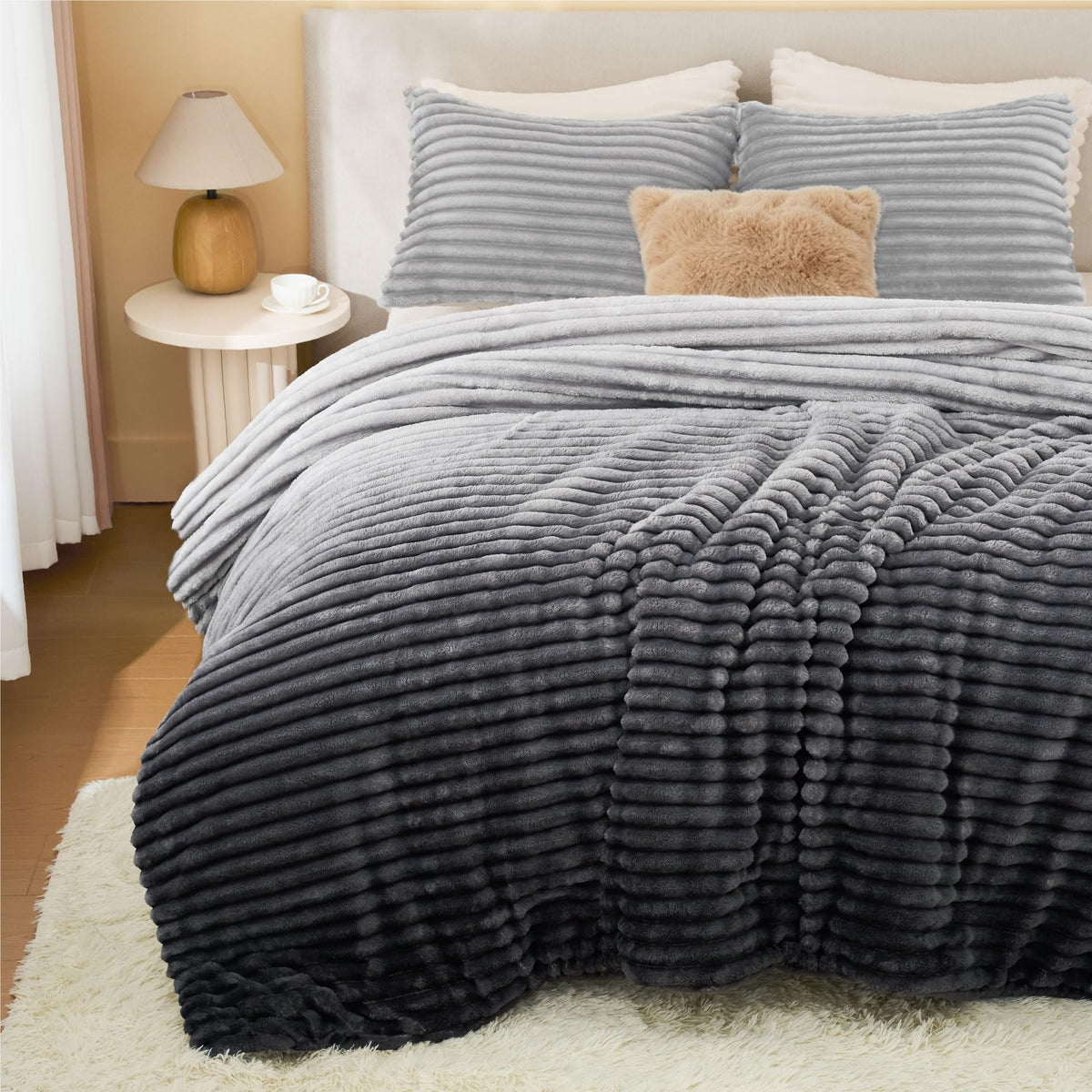 BEDELITE Fleece Queen Comforter Set, Fluffy Bed Set, Pink