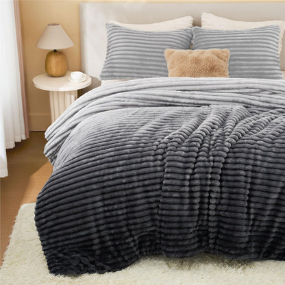 BEDELITE Fleece Queen Comforter Set, Fluffy Bed Set, Pink
