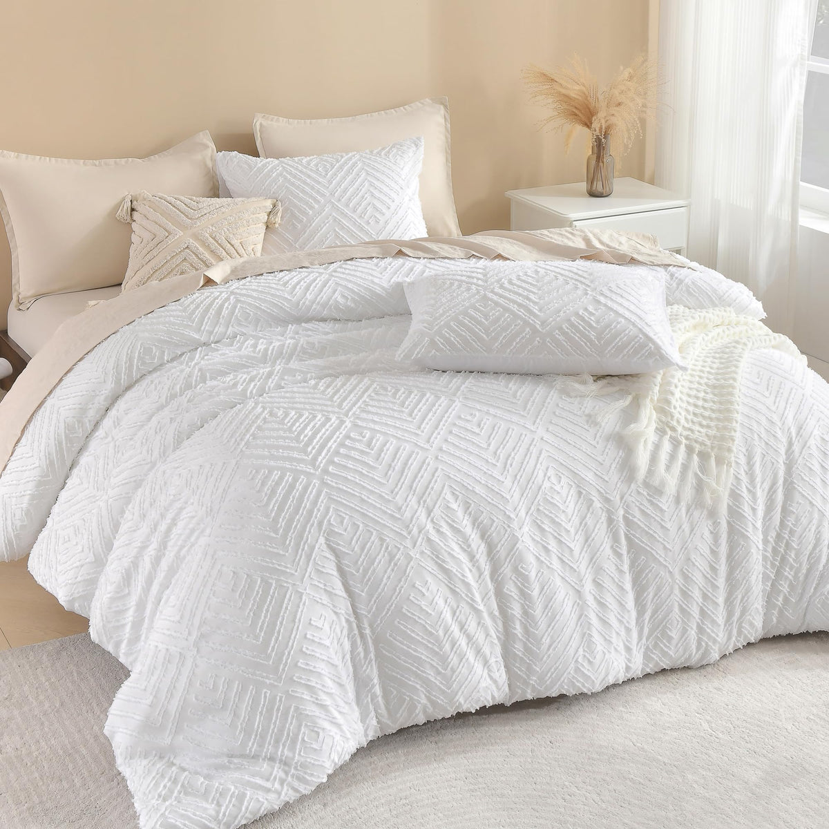 Litanika King Size Comforter Set, 3 Pieces Beige Tufted Boho Bedding Set